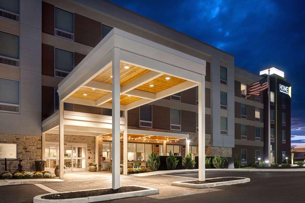 Home2 Suites By Hilton Allentown Bethlehem Airport Bagian luar foto