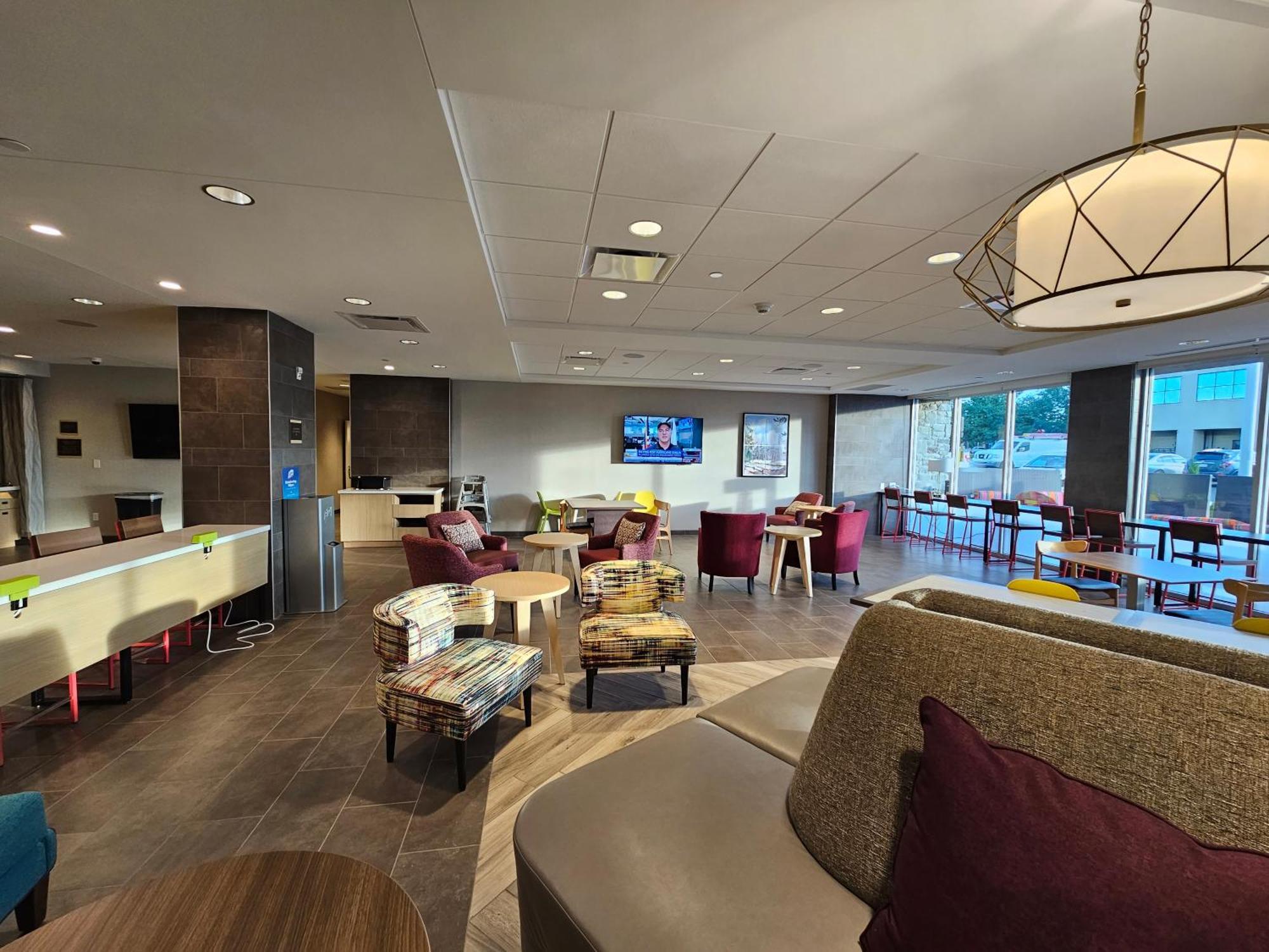 Home2 Suites By Hilton Allentown Bethlehem Airport Bagian luar foto