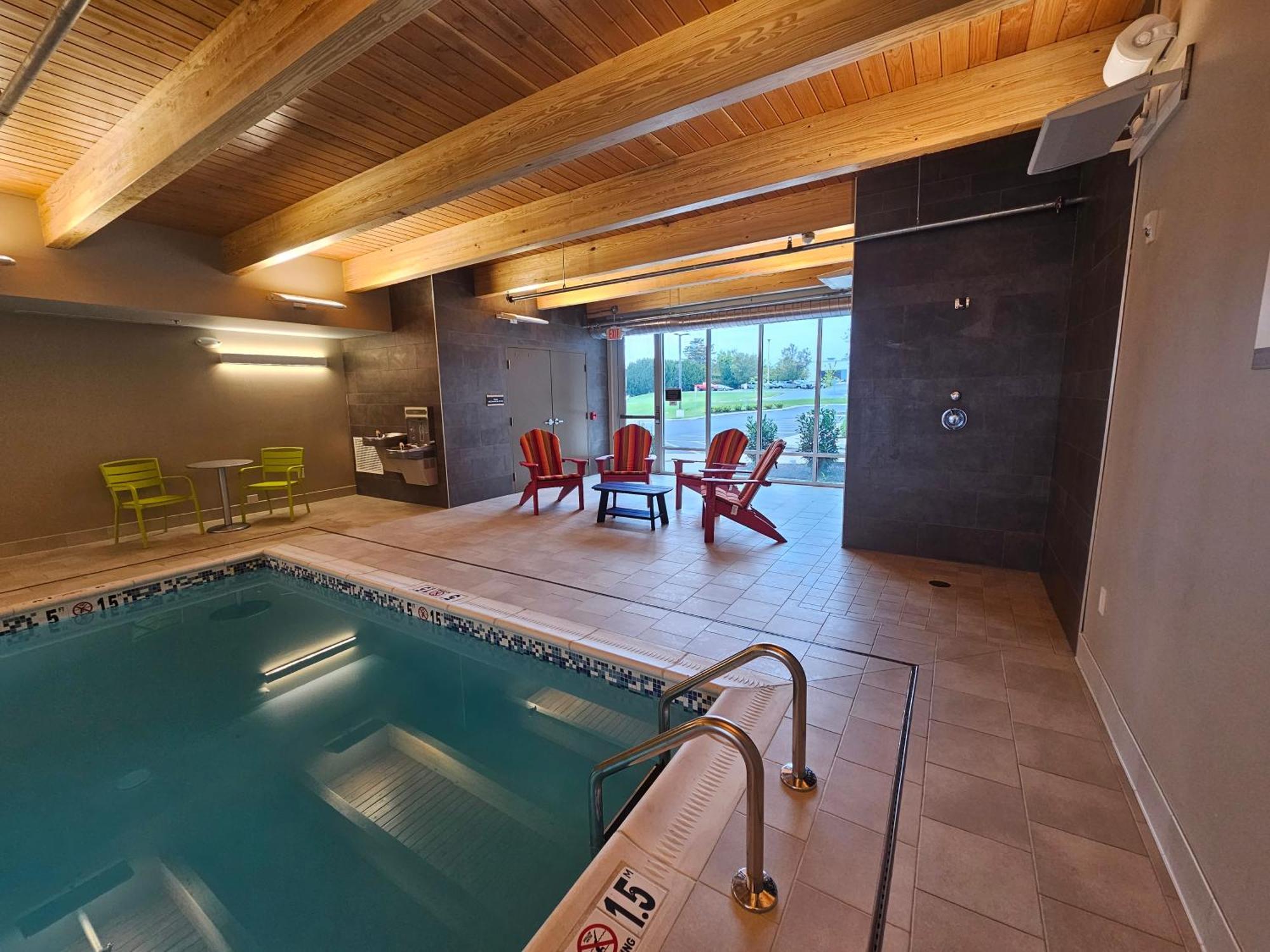 Home2 Suites By Hilton Allentown Bethlehem Airport Bagian luar foto