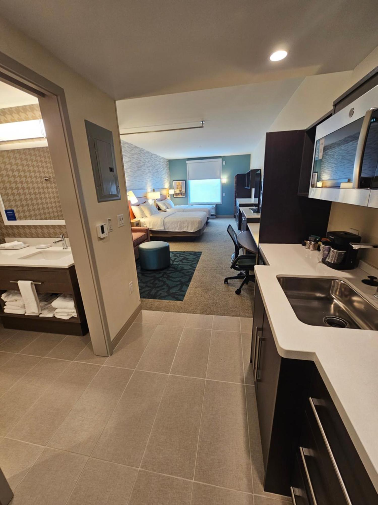 Home2 Suites By Hilton Allentown Bethlehem Airport Bagian luar foto
